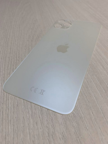 Заднее стекло (крышка) для IPhone 11 Pro Max белое (silver)