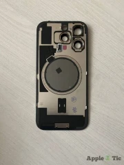 iPhone 16 Pro задняя крышка в сборе с окошками камеры (Black Titanium) черная