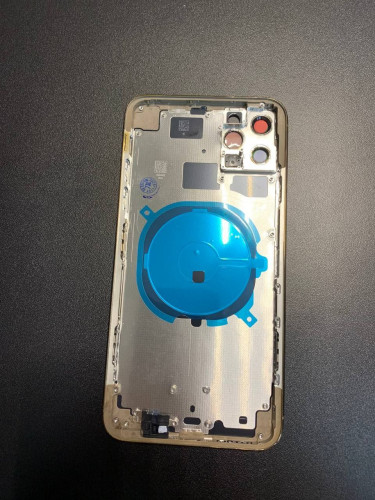 Корпус для IPhone 11 Pro Max золотой (gold)