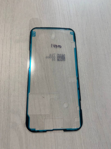 Проклейка дисплея iphone 14 Pro Original