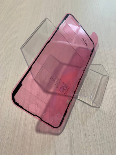 Проклейка дисплея Iphone 13 Pro Original