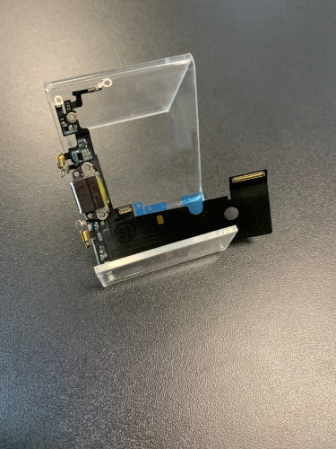 Нижний шлейф зарядки Iphone SE 2020 (AASP) снятый