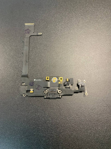 Нижний шлейф зарядки Iphone 11 Pro Max (AASP) снятый