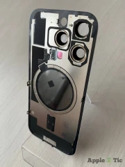 iPhone 16 Pro задняя крышка в сборе с окошками камеры (White Titanium) белая