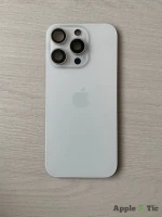 iPhone 16 Pro задняя крышка в сборе с окошками камеры (White Titanium) белая
