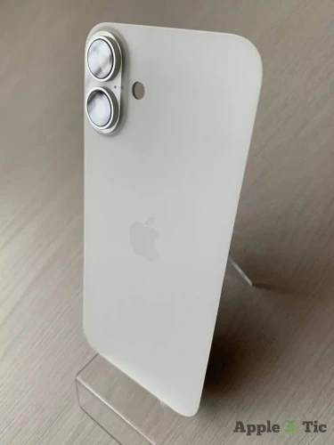 Задняя крышка iPhone 16 Plus в сборе с окошками камеры (White ) белая