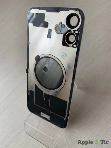 Задняя крышка iPhone 16 Plus в сборе с окошками камеры (White ) белая