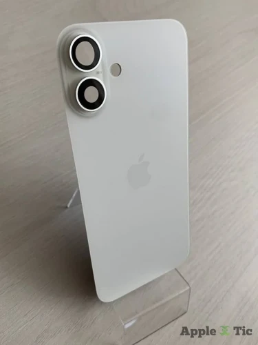 Задняя крышка iPhone 16 Plus в сборе с окошками камеры (White ) белая