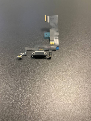 Нижний шлейф зарядки Iphone Xr original (AASP) снятый