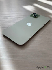 Задняя крышка iPhone 15 Plus в сборе с окошками камеры (Green) зеленая