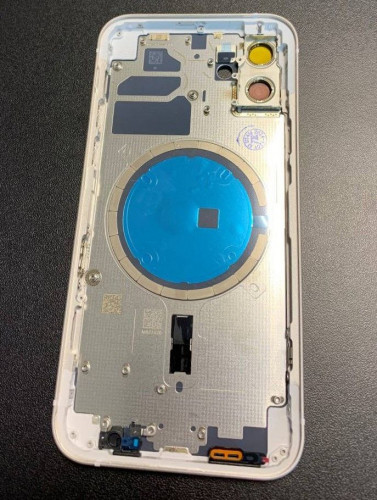 Корпус для IPhone 12 белый (WHITE)