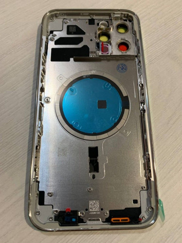 Корпус для IPhone 12 Pro Max белый (SILVER)