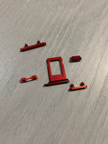 Корпус для IPhone 12 красный (RED)