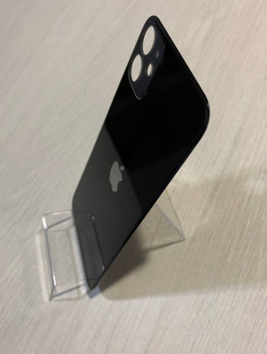 Заднее стекло (крышка) для IPhone 11 черное (black)