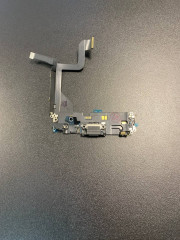 Нижний шлейф зарядки Iphone 13 Pro (AASP) снятый