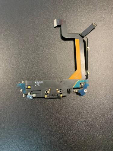 Нижний шлейф зарядки Iphone 14 Pro Max (AASP) снятый