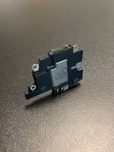 Нижний динамик Iphone 11 (AASP) снятый