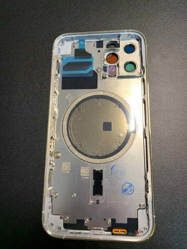 Корпус IPhone 12 Pro белый (Silver)