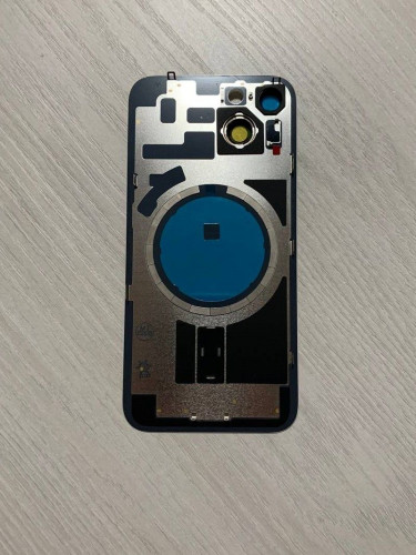 iPhone 14 задняя крышка в сборе с окошками камеры (Starlight) сияющая звезда