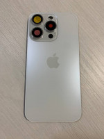 iPhone 15 Pro задняя крышка в сборе с окошками камеры (White Titanium) белый титан