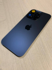 iPhone 15 Pro задняя крышка в сборе с окошками камеры (Blue Titanium) синий титан