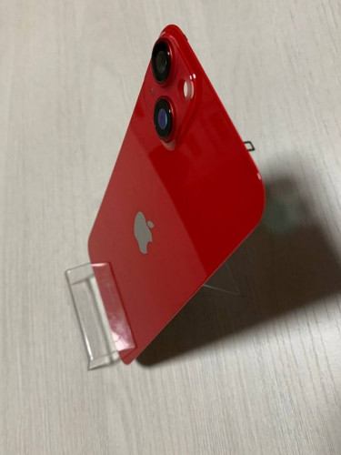 iPhone 14 Plus задняя крышка в сборе с окошками камеры (Red) Красный