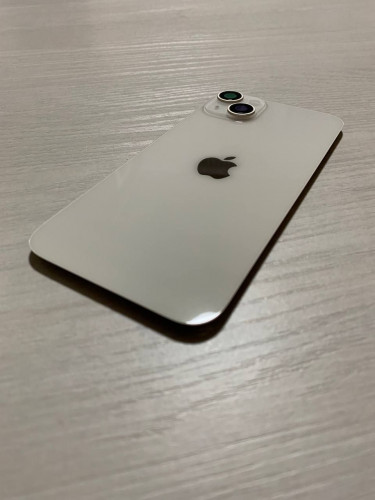 iPhone 14 Plus задняя крышка в сборе с окошками камеры (Starlight) Белый