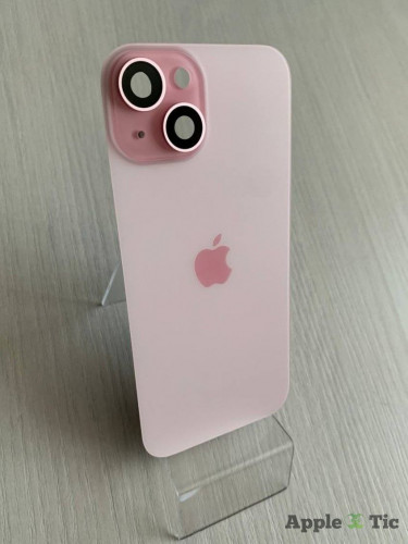 iPhone 15 задняя крышка в сборе с окошками камеры (Pink) розовая