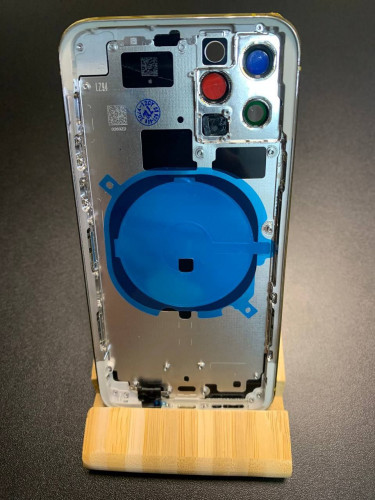 Корпус для IPhone 11 Pro белый (SILVER)