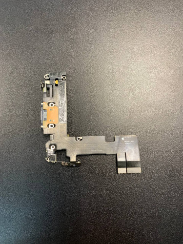 Нижний шлейф зарядки Iphone 13 original (AASP) снятый