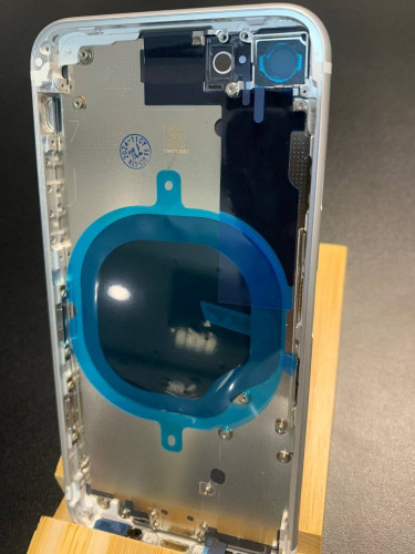 Корпус для IPhone 8 белый (silver)