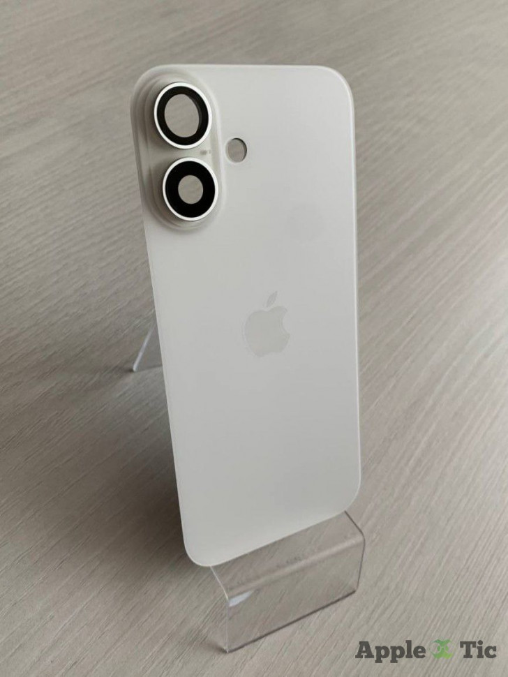  iPhone 16 задняя крышка в сборе с окошками камеры (White) белая