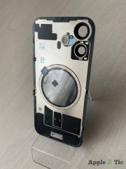 iPhone 16 задняя крышка в сборе с окошками камеры (Green) зеленая