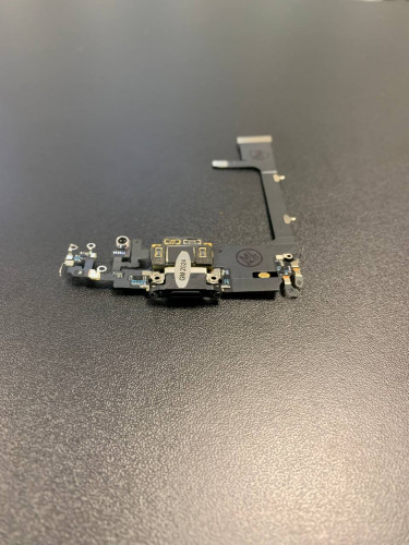 Нижний шлейф зарядки Iphone 11 Pro (AASP)снятый