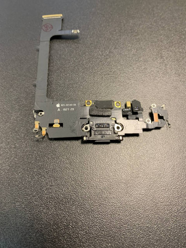 Нижний шлейф зарядки Iphone 11 Pro (AASP)снятый